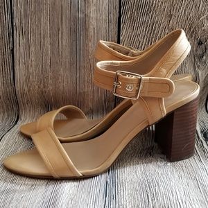 Firth Suela Sandal Size 9M